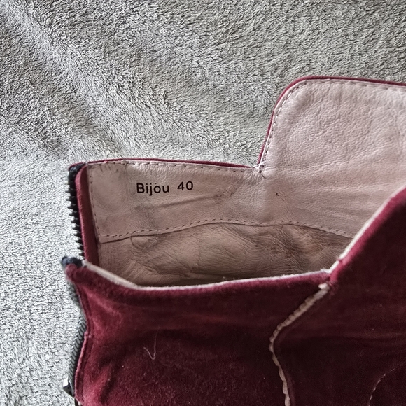 Shoe The Bear Bijou burgundy suede ankle boots size 8 - Picture 13 of 14